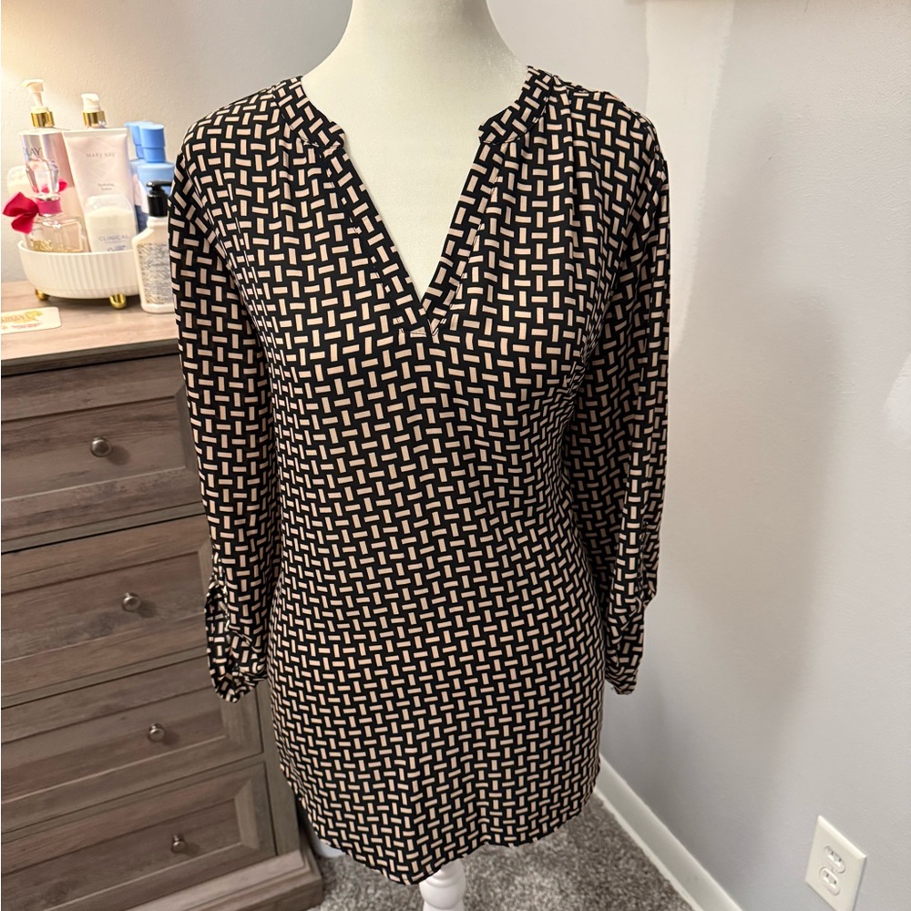 Black and Tan Maurice’s XL top